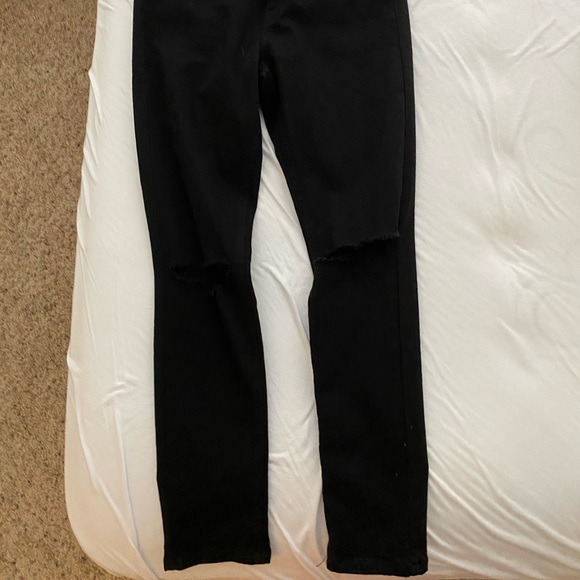 Topshpp Jamies, torn knee black jeans - Picture 2 of 3